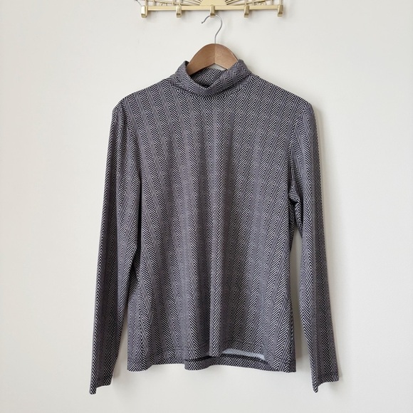 J. McLaughlin Nora Turtleneck XL Chevron Black White - Picture 1 of 5